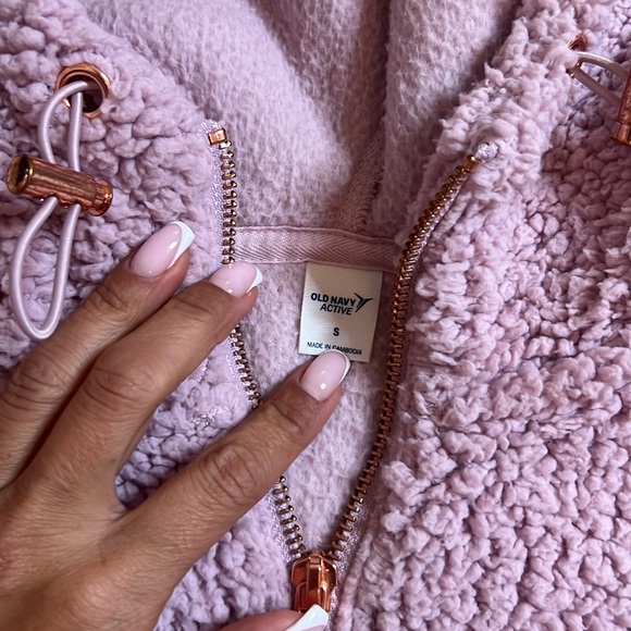 💕Cute Sherpa Hoodie💕 - Picture 4 of 5